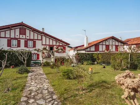 Appartement au calme à 300 m des plages, 2 chambres, parking, jardin, Guéthary - Photo 10