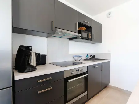 Appartement T3 Climatisé avec WIFI, Balcon et Parking à 300m de la Plage - Narbonne Plage - Photo 7