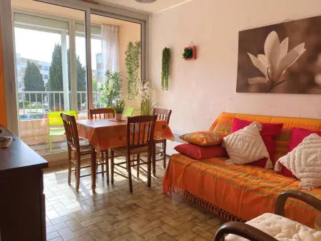 Appartement T2 avec loggia, proche centre et étang de Thau - calme, équipé, 34540 Balaruc-les-Bains - Photo 1