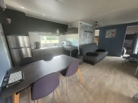 Mobil-home moderne avec piscine couverte, proche mer, 6 pers, animaux admis - Photo 2