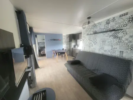 Mobil-home moderne avec piscine couverte, proche mer, 6 pers, animaux admis - Photo 3