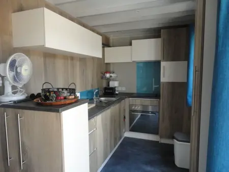 Chalet neuf avec piscine couverte, proche mer, calme et sécurisé - 6 personnes - Photo 3