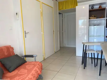 Agréable T2 climatisé avec Loggia, Parking, et Wifi à Balaruc-les-Bains - Photo 7