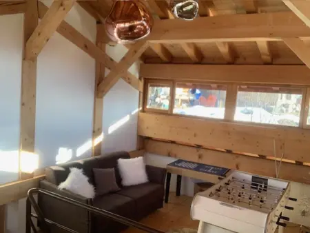 Chalet spacieux et rénové · Terrasse · Capacité 10 personnes · Wifi gratuit - Photo 5
