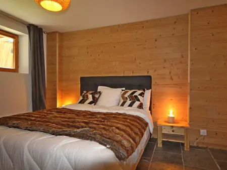 Chalet spacieux et rénové · Terrasse · Capacité 10 personnes · Wifi gratuit - Photo 6