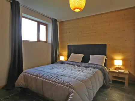 Chalet spacieux et rénové · Terrasse · Capacité 10 personnes · Wifi gratuit - Photo 7