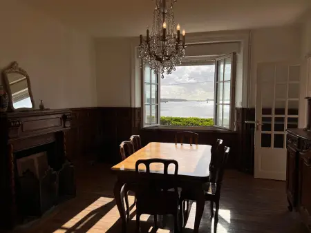 Maison familiale en front de mer à Larmor-Plage - 9 couchages, proche du centre et du casino - Photo 10