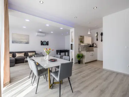 Luxury Mir, Appartement 6 personnes à Omiš - Photo 10