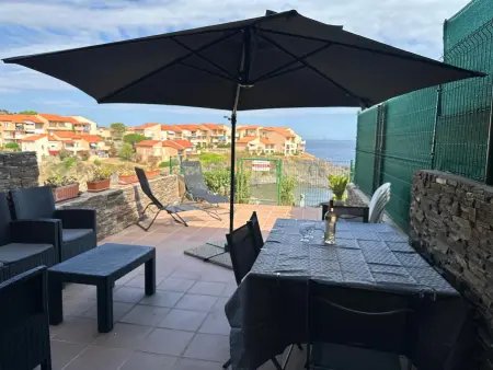 Charmant T2 à Port-Vendres, accès direct plage, parking privé - Photo 1
