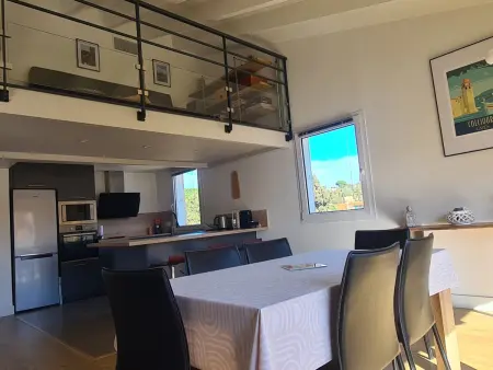 Appartement T3 lumineux avec mezzanine pour 6 personnes à Collioure - Photo 3