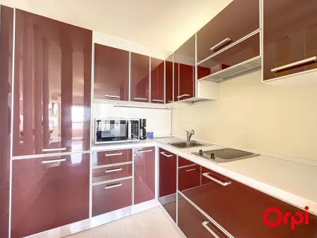 Studio spacieux, climatisé avec vue mer, piscine, WIFI et parking privé à Menton - Photo 6