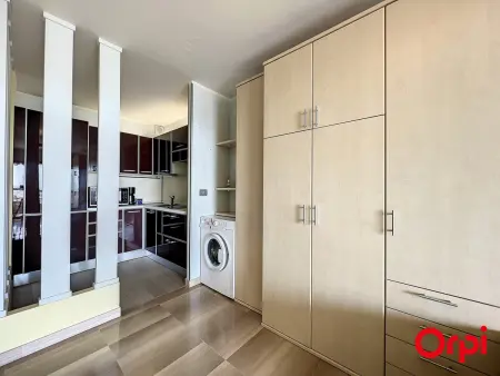 Studio spacieux, climatisé avec vue mer, piscine, WIFI et parking privé à Menton - Photo 7