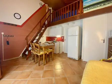 Appartement 2 pièces à Dolus d'Oléron avec balcon, proche plages, parking inclus - Photo 1