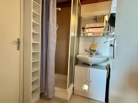 Appartement 2 pièces à Dolus d'Oléron avec balcon, proche plages, parking inclus - Photo 7