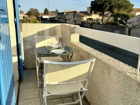Appartement 2 pièces à Dolus d'Oléron avec balcon, proche plages, parking inclus - Photo 8