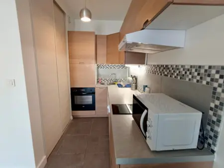 Appartement T2 à Sète avec parking et animaux admis, proche gare et plages - Photo 13