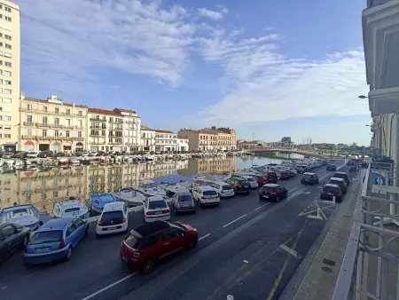 Appartement T2 à Sète avec parking et animaux admis, proche gare et plages - Photo 15
