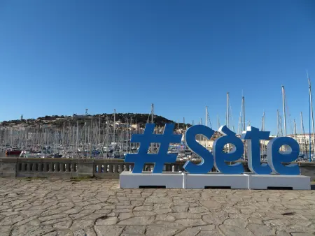 Appartement T2 à Sète avec parking et animaux admis, proche gare et plages - Photo 20