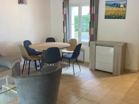 Spacieuse maison à Saint Jean de Monts proche forêt avec terrasse, 3 chambres et parking privé - Photo 2