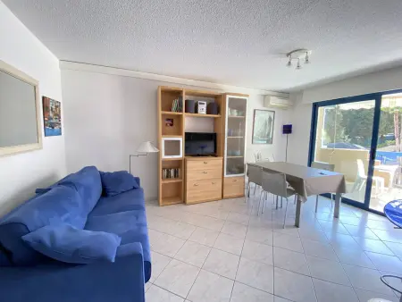 Appartement climatisé avec terrasse, proche plage et commerces, parking inclus, WiFi, classé 3* - Photo 6
