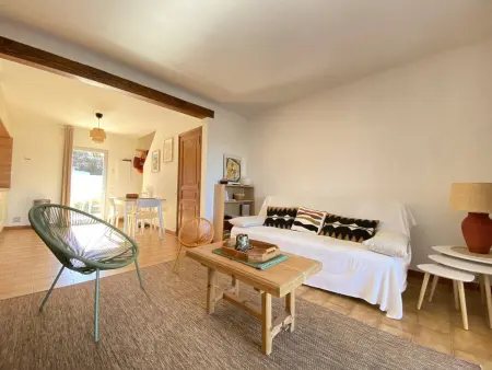 Mazet rénové avec piscine, tennis, 2 terrasses à Cavalaire-sur-Mer. - Photo 8