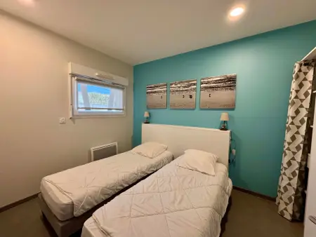 Appartement en bord de mer, 2 chambres, piscine, parking, animaux admis - Photo 2