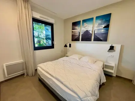Appartement en bord de mer, 2 chambres, piscine, parking, animaux admis - Photo 7