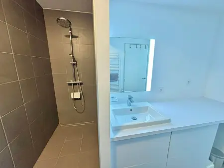 Appartement 2 chambres, balcon, accès plage, piscine, parking, animaux admis - La Tranche-sur-Mer - Photo 5