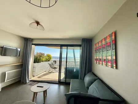 Appartement 2-6 pers, 2 ch, balcon, piscine, accès plage, parking - Photo 15