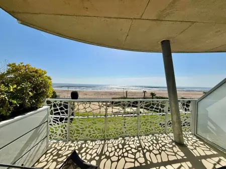Appartement 2-6 pers, 2 ch, balcon, piscine, accès plage, parking - Photo 16