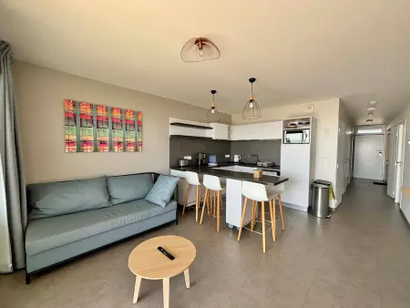 Appartement 2-6 pers, 2 ch, balcon, piscine, accès plage, parking - Photo 18
