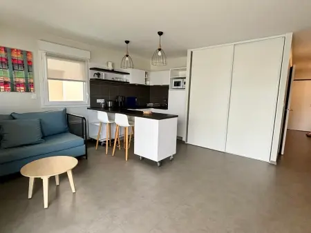 Appartement avec balcon, 1 chambre, piscine, jacuzzi, parking privé, accès direct plage et commerces - Photo 14