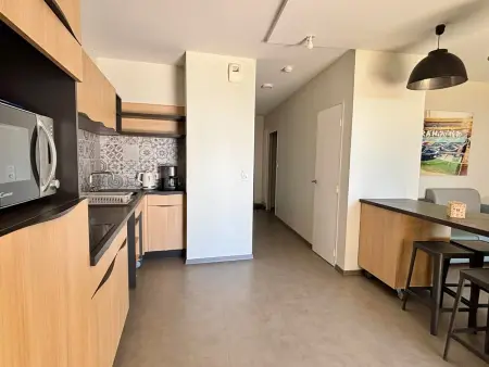 Appartement PMR 4 pers, plage, piscine chauffée, parking, animaux admis - Photo 10