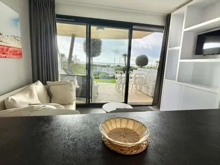 Appartement 1 chambre mer, plage, piscine, parking, clim, animaux admis - Photo 12