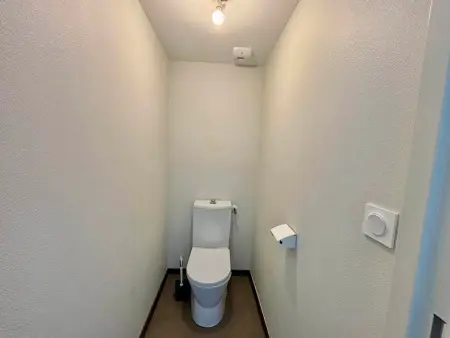 Appartement 2 chambres, balcon, piscine chauffée, accès plage, animaux admis, parking - Photo 10