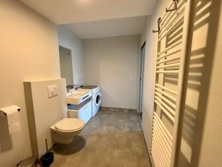 Appartement PMR 2 Chambres, Face Plage, Piscine, Balcon, Pour 6 Personnes, Animaux Admis - Photo 10