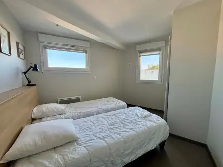 Appartement PMR 2 Chambres, Face Plage, Piscine, Balcon, Pour 6 Personnes, Animaux Admis - Photo 13