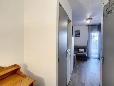 Charmant F2 avec Balcons, Proche Thermes, Animaux Acceptés, Wifi, Ascenseur, Parking Gratuit - Photo 3