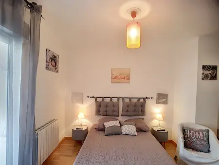 Charmant F2 avec Balcons, Proche Thermes, Animaux Acceptés, Wifi, Ascenseur, Parking Gratuit - Photo 7