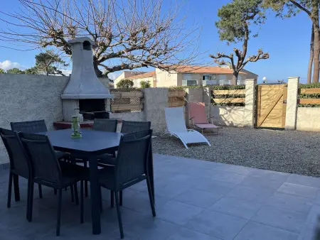 BORGO Duplex Climatisé en Bord de Mer  Plage à 20 m  Jardin, Terrasse & WIFI - Photo 9