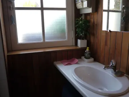 Maison typique à 1 km de la plage - 4 pers., Maison 4 personnes à Locmaria - Photo 6