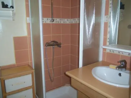 Maison paisible près de la côte à Locmaria, animaux admis - Photo 6
