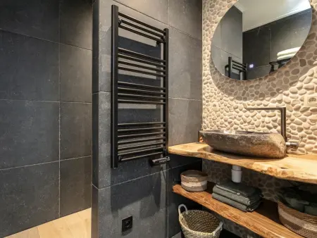 Thalor, Maison de vacances moderne dans les bois - Photo 7