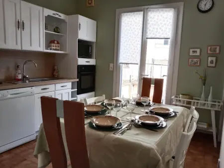 Maison rénovée proche Vichy : 3 chambres, cour fermée, tout inclus, idéal curistes et activités naturelles - Photo 8