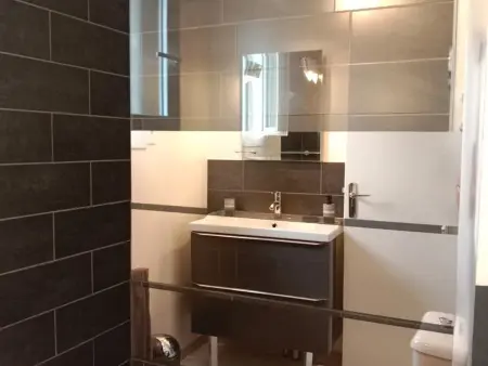 Maison rénovée proche Vichy : 3 chambres, cour fermée, tout inclus, idéal curistes et activités naturelles - Photo 20