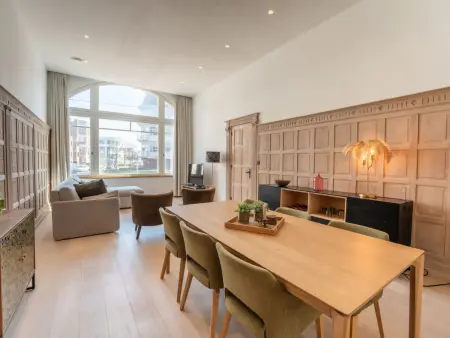 Historical and spacious  La Tourelle I, Appartement 6 personnes à Blankenberge - Photo 1