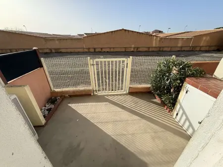 Appartement Climatisé 2 Pièces, Terrasse, Proche Plage et Commerces, 4 Couchages - Port-la-Nouvelle - Photo 7