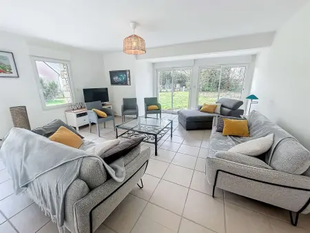 Grande maison près plage Carolles, 5 chambres, jardin, parking, wifi gratuit – 10 pers. - Photo 1