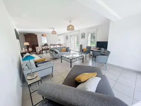 Grande maison près plage Carolles, 5 chambres, jardin, parking, wifi gratuit – 10 pers. - Photo 4