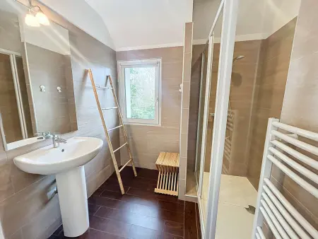 Grande maison près plage Carolles, 5 chambres, jardin, parking, wifi gratuit – 10 pers. - Photo 27
